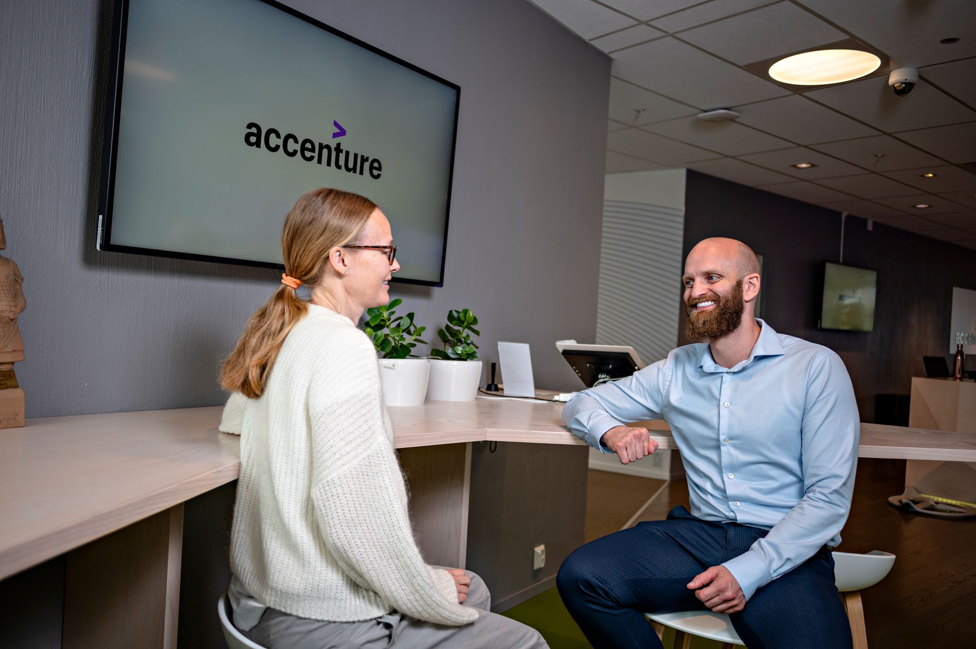 FØRST UT: Jon Ørevik var den første som ble ansatt av Accenture gjennom Academic Work-programmet.  