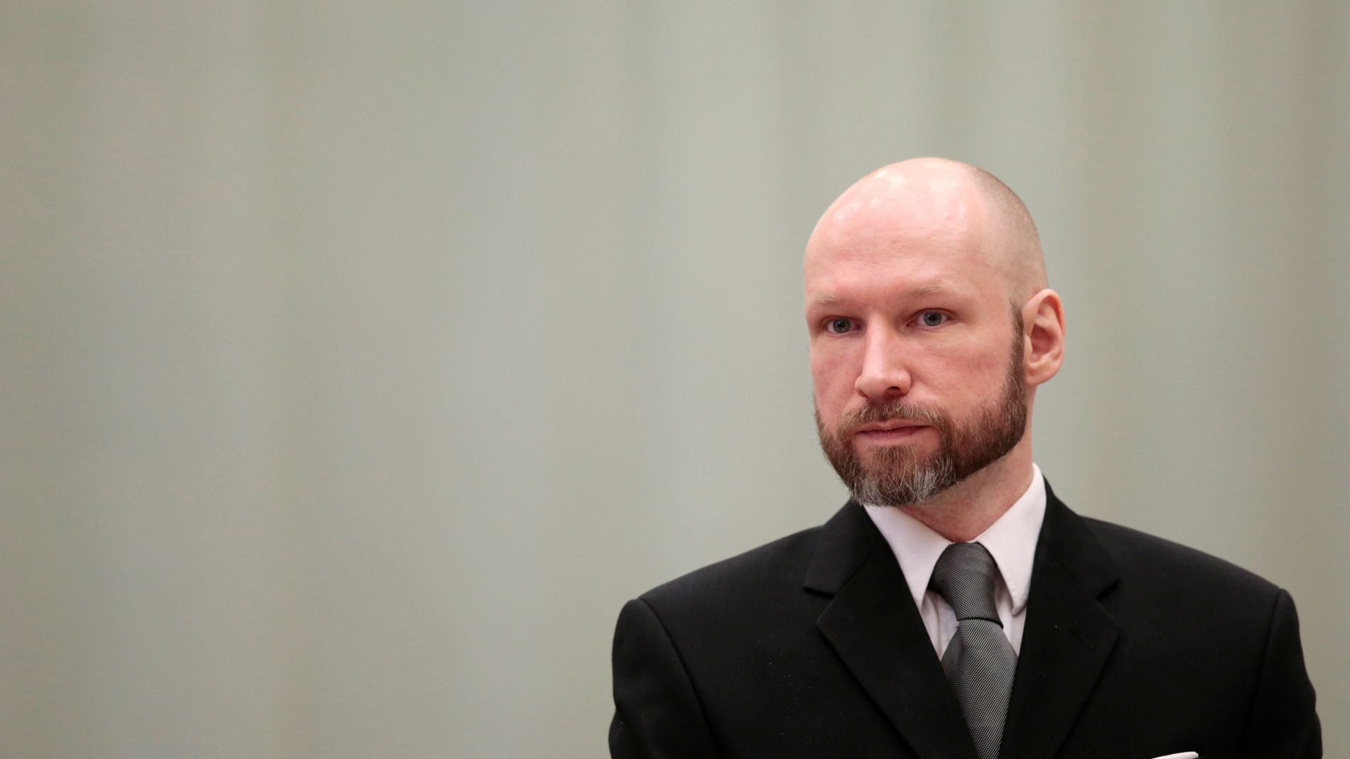 Anders Behring Breivik har skiftet navn - VG